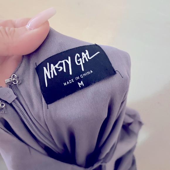 NastyGal Wideleg Chiffon Jumpsuit exclusive Lilac color SZ M! - Picture 6 of 6